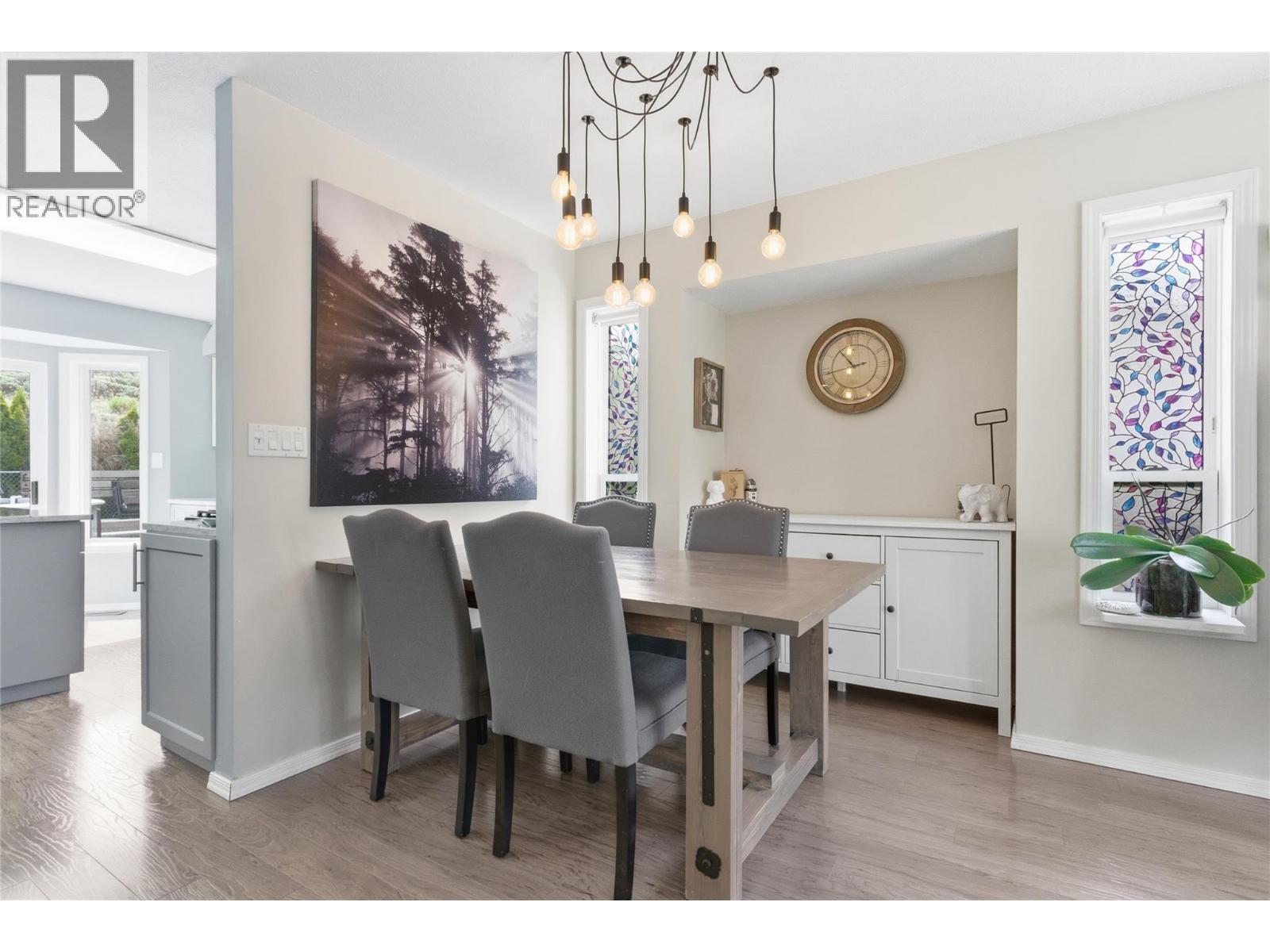 1229 VISTA HEIGHTS Drive - 10