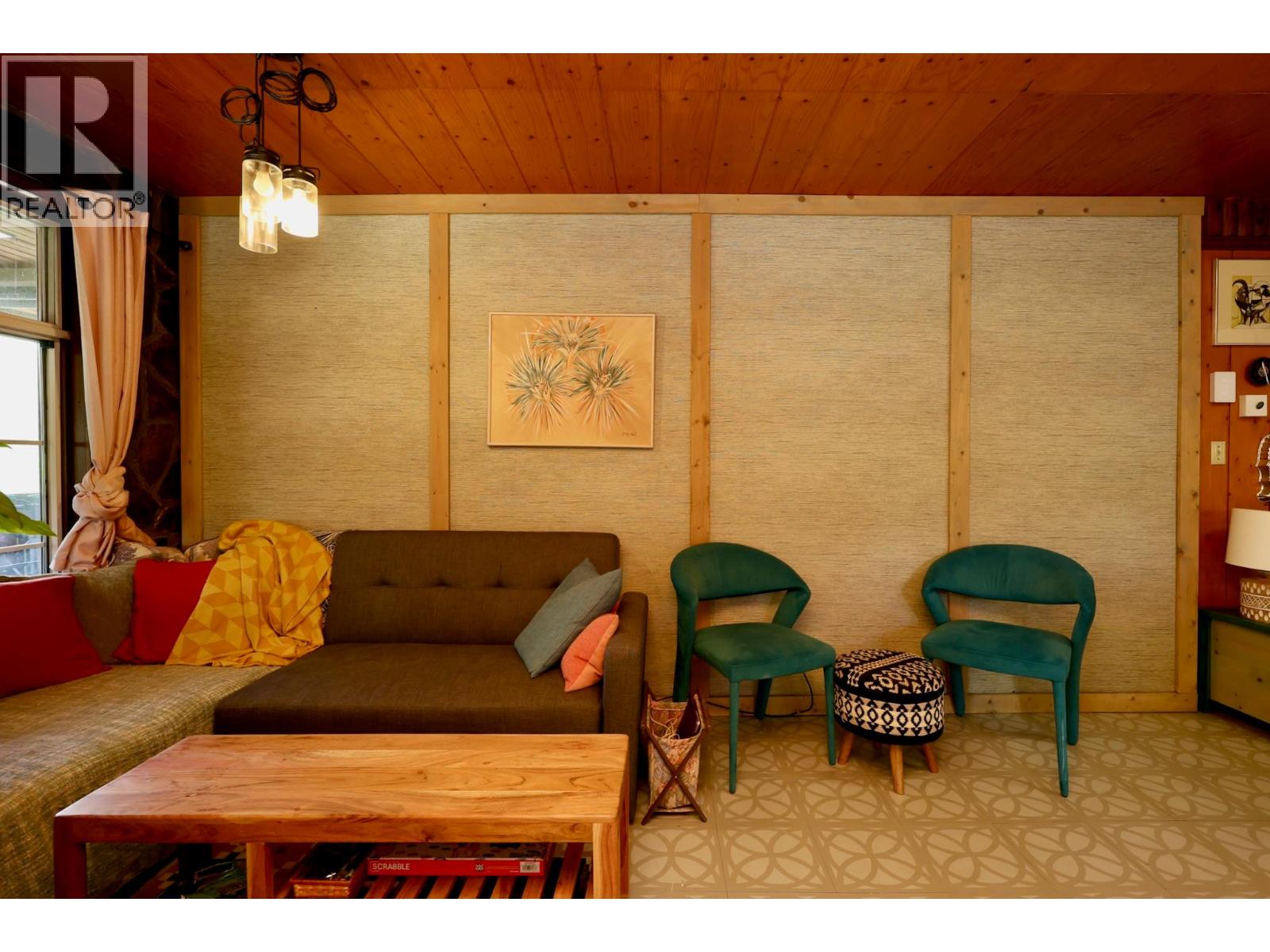 #1, 2, 3, 486 CHAMPAGNE Road - 5