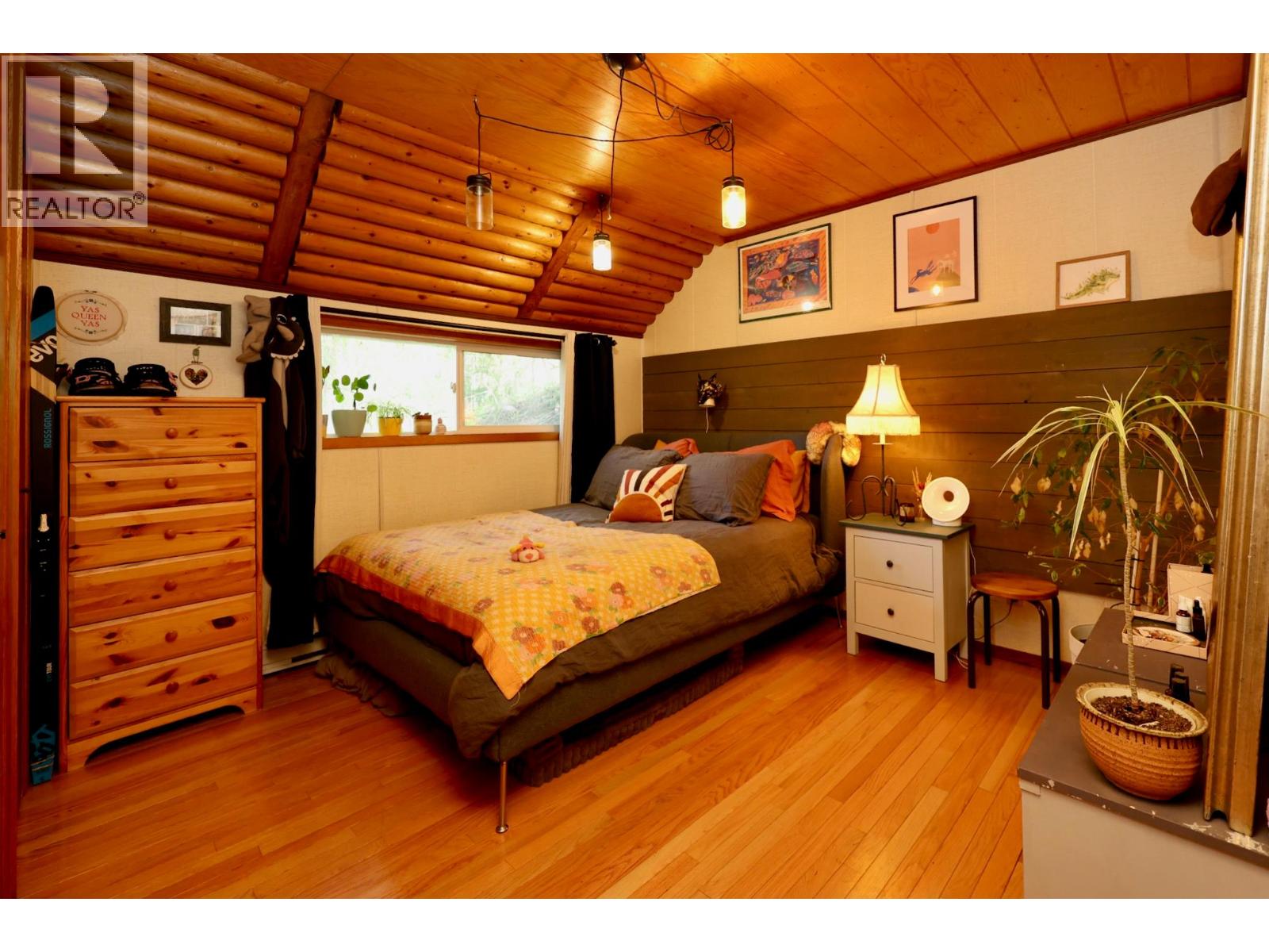 #1, 2, 3, 486 CHAMPAGNE Road - 7