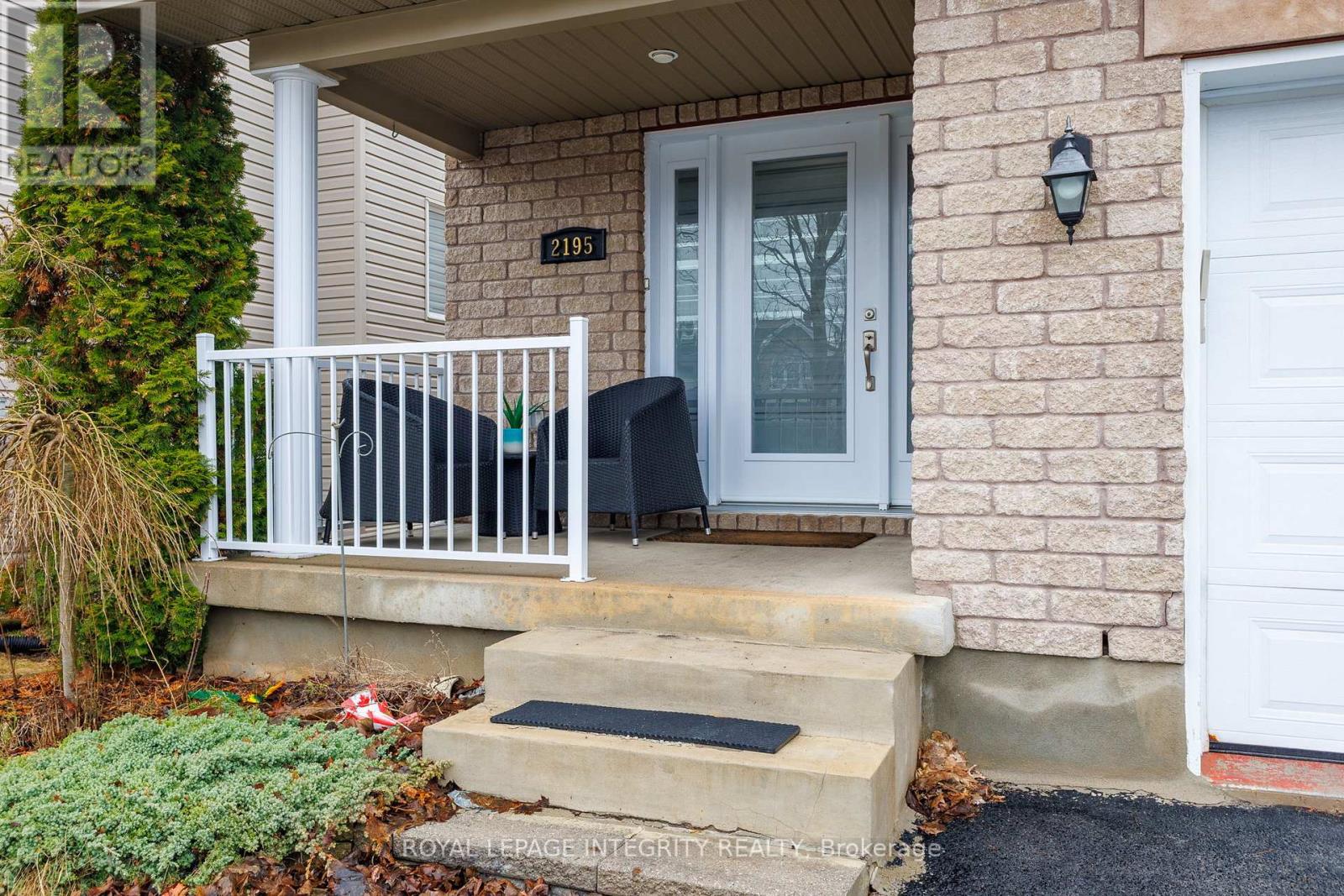 2195 PATRICIA STREET - 35