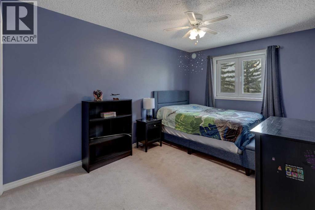 36 Hawksley Crescent NW - 20