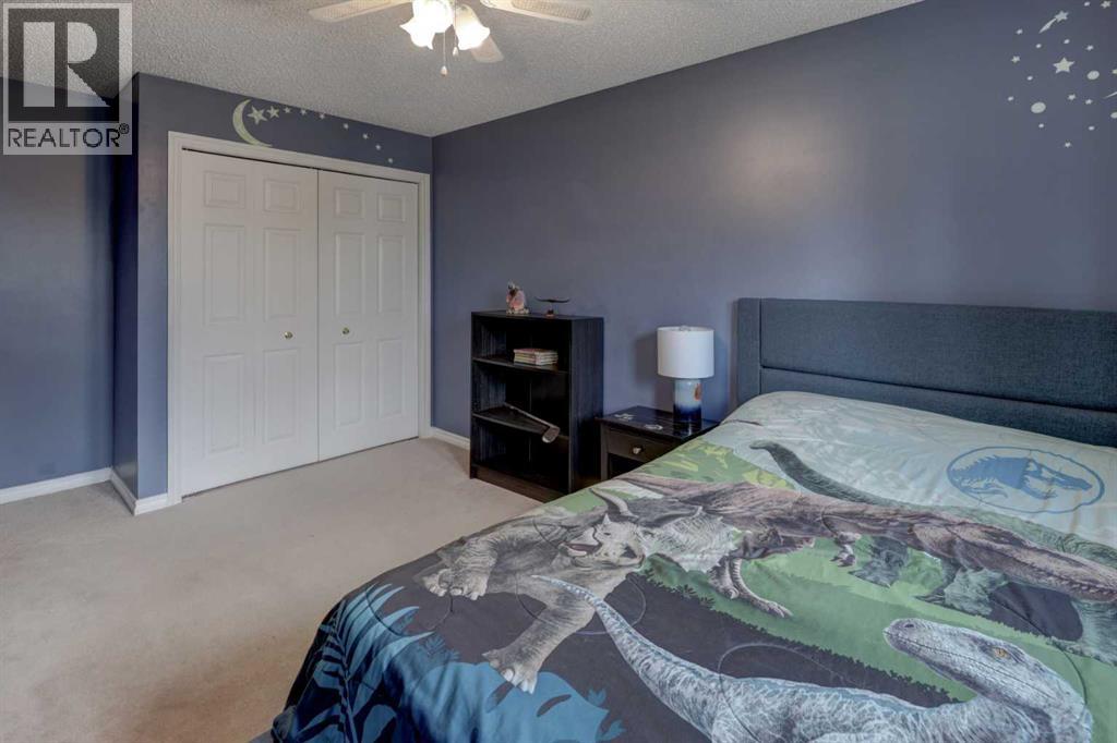 36 Hawksley Crescent NW - 21