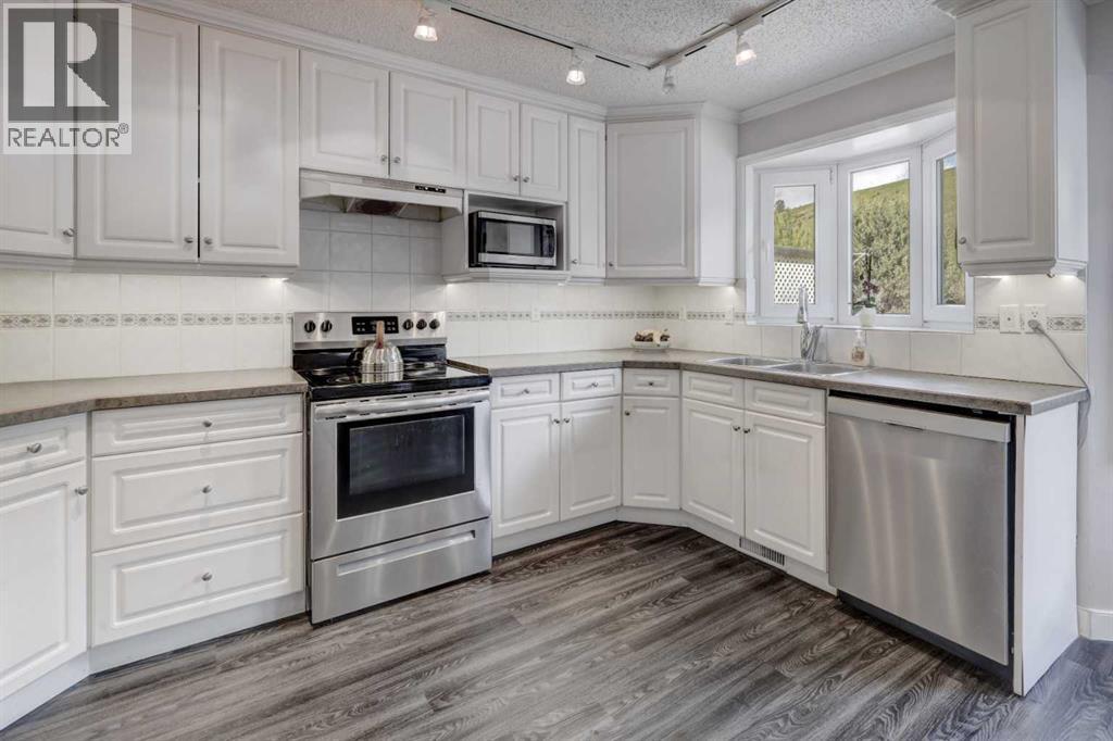 36 Hawksley Crescent NW - 8