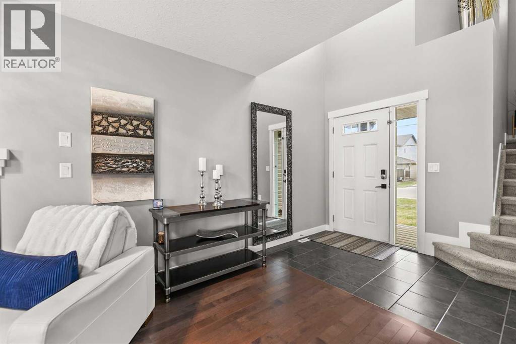 10229 87 Street - Image 2