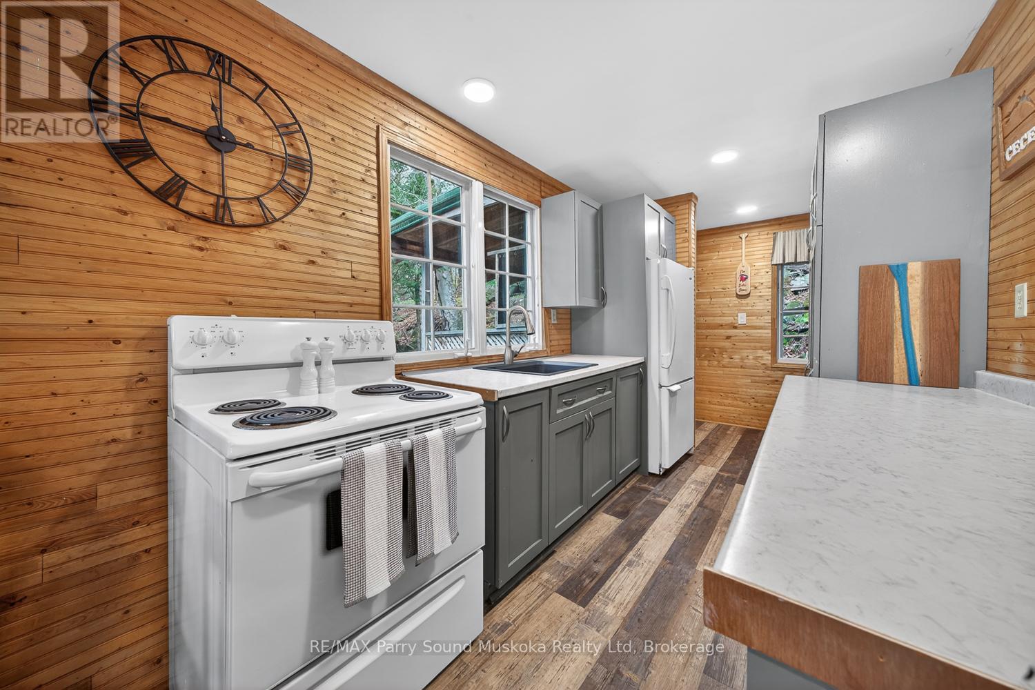 179 WOODLAND LANE - 21