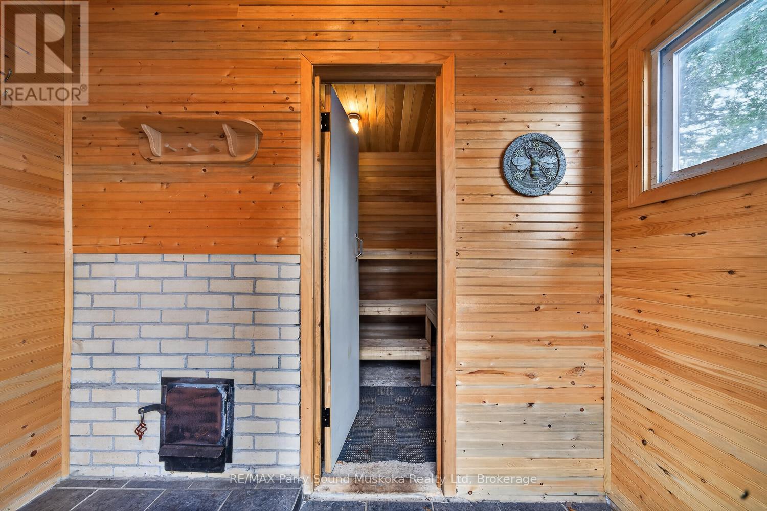 179 WOODLAND LANE - 44