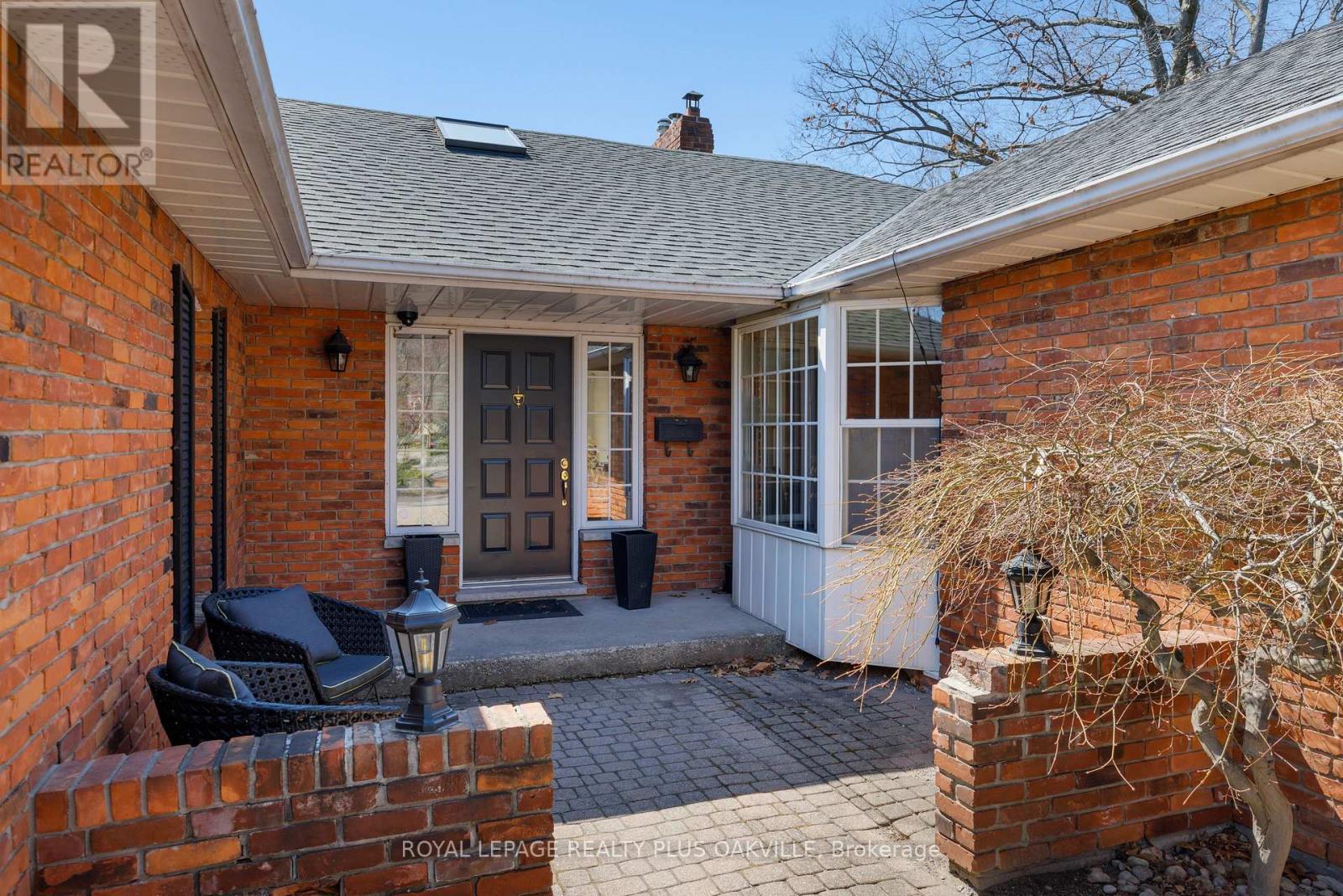 258 SHOREACRES ROAD - 8