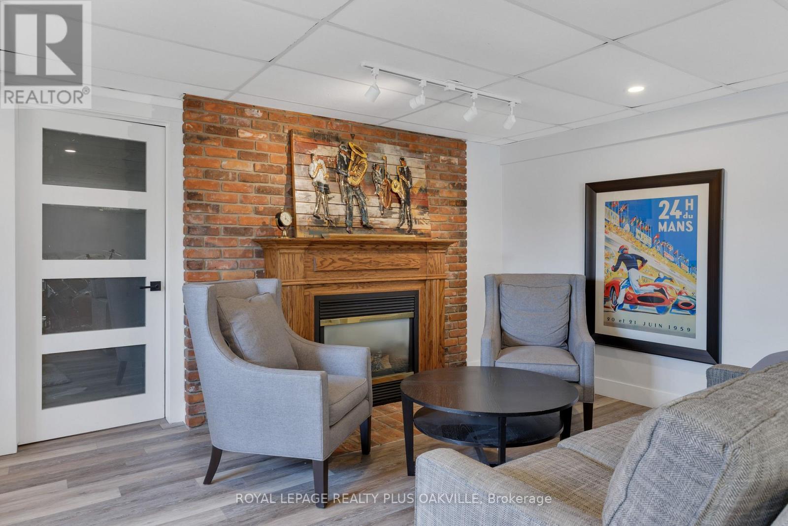 258 SHOREACRES ROAD - 35