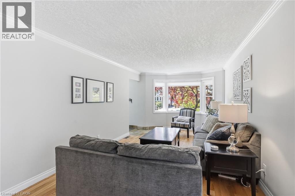 215 WEXFORD Avenue S, Hamilton, Ontario, L8K2P1 — Photo 44