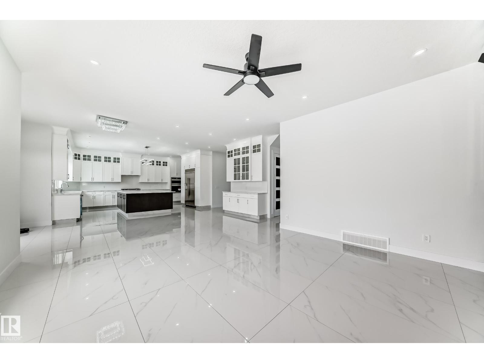 340 33 Ave NW - 15
