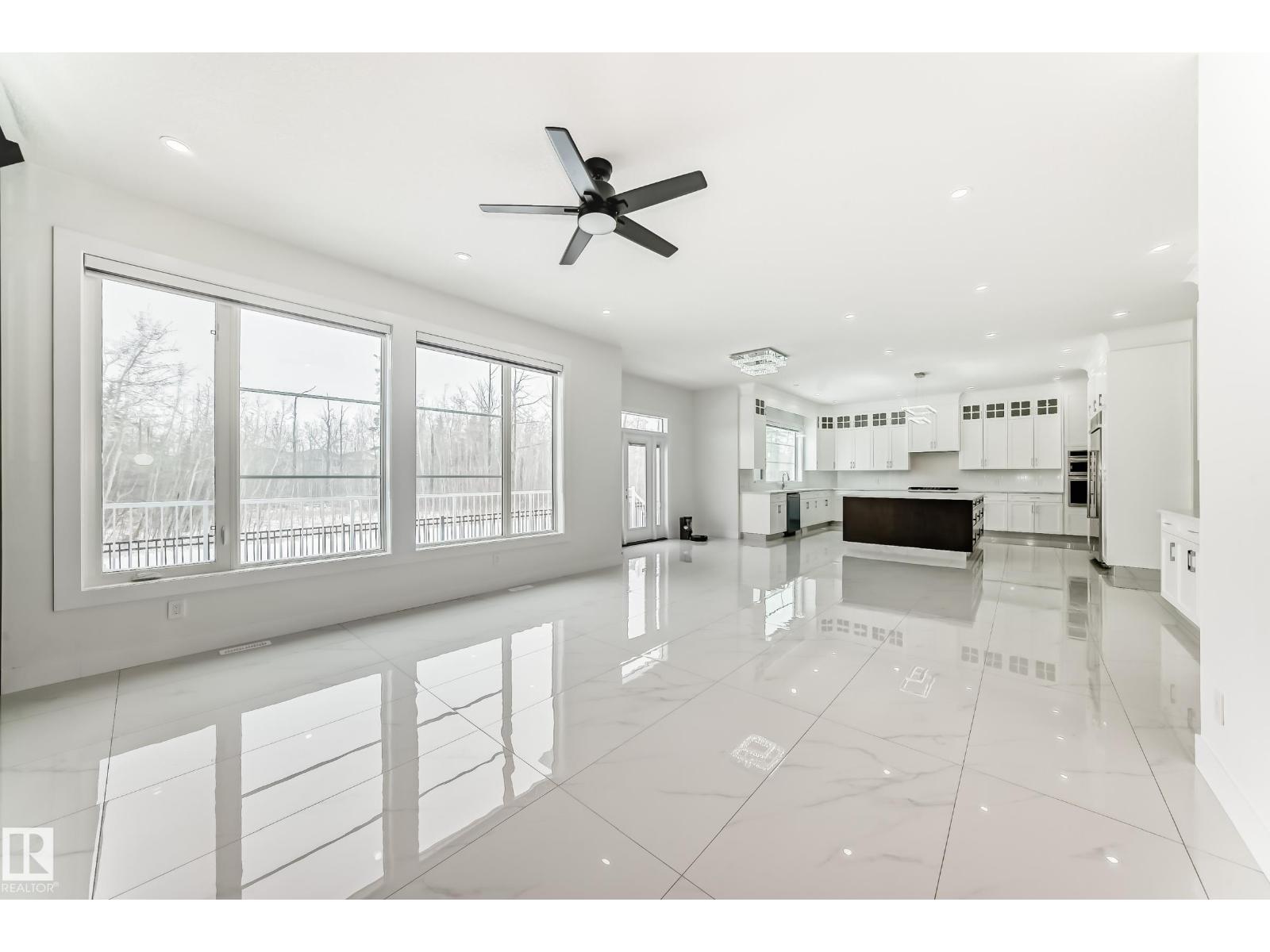 340 33 Ave NW - 16