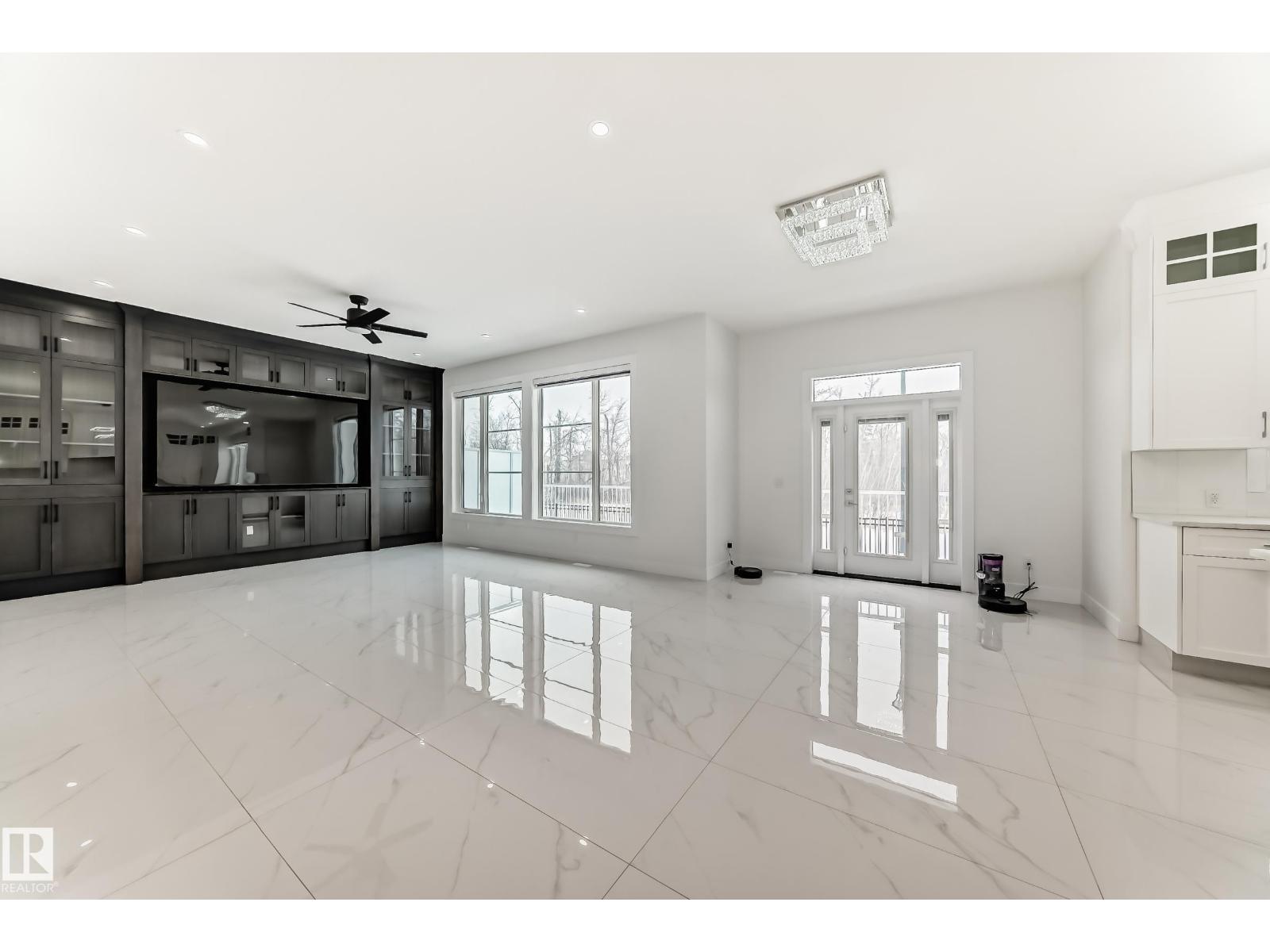 340 33 Ave NW - 17