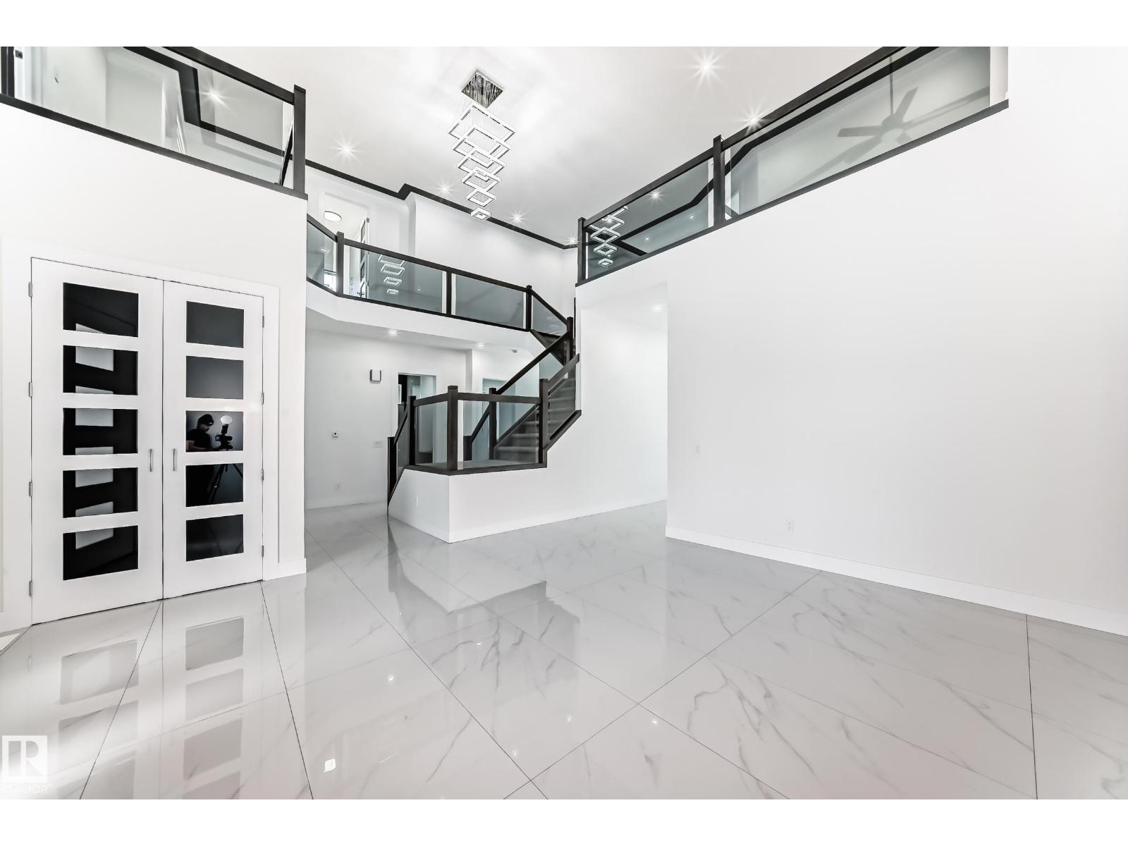 340 33 Ave NW - 20