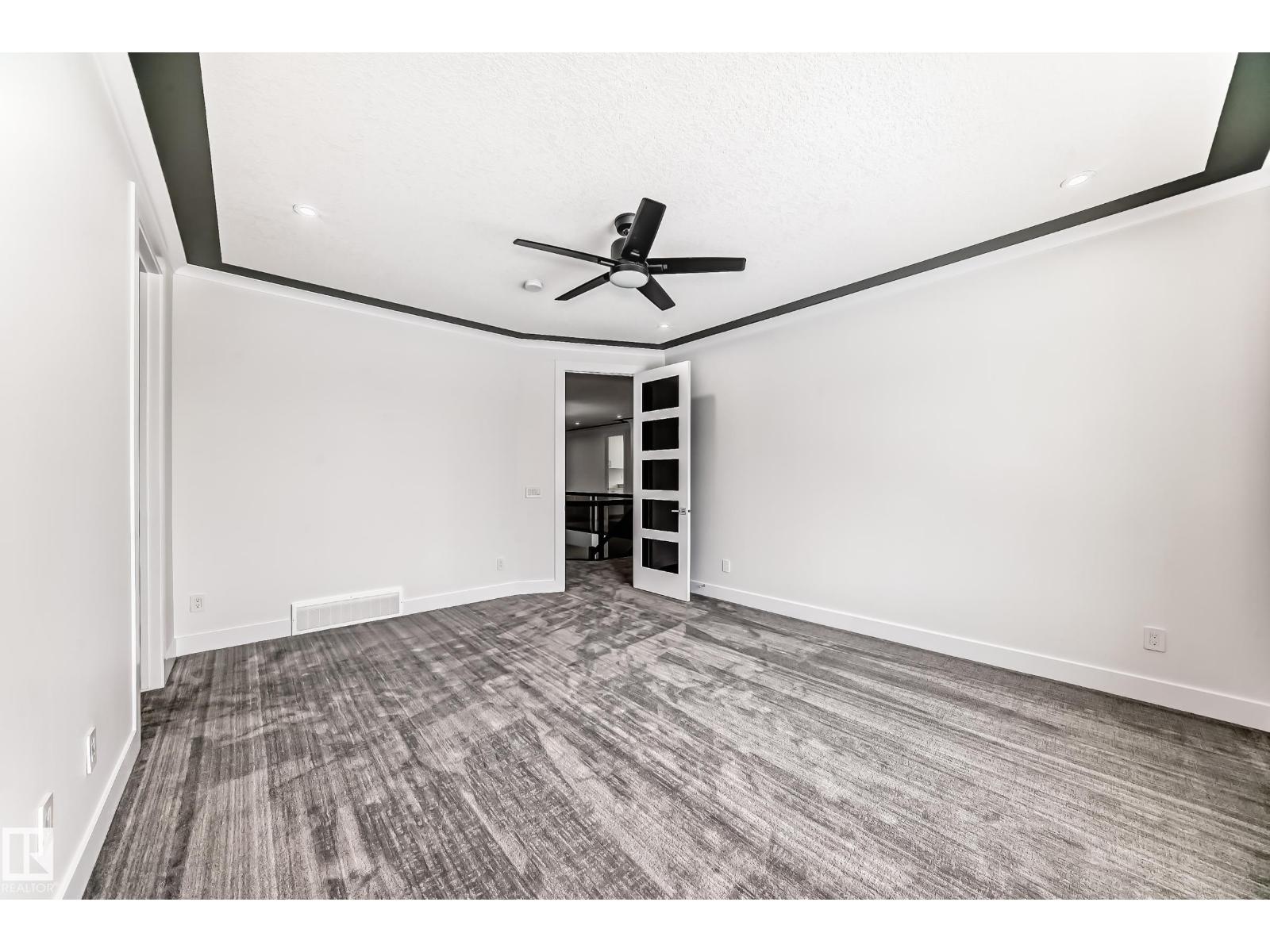 340 33 Ave NW - 36