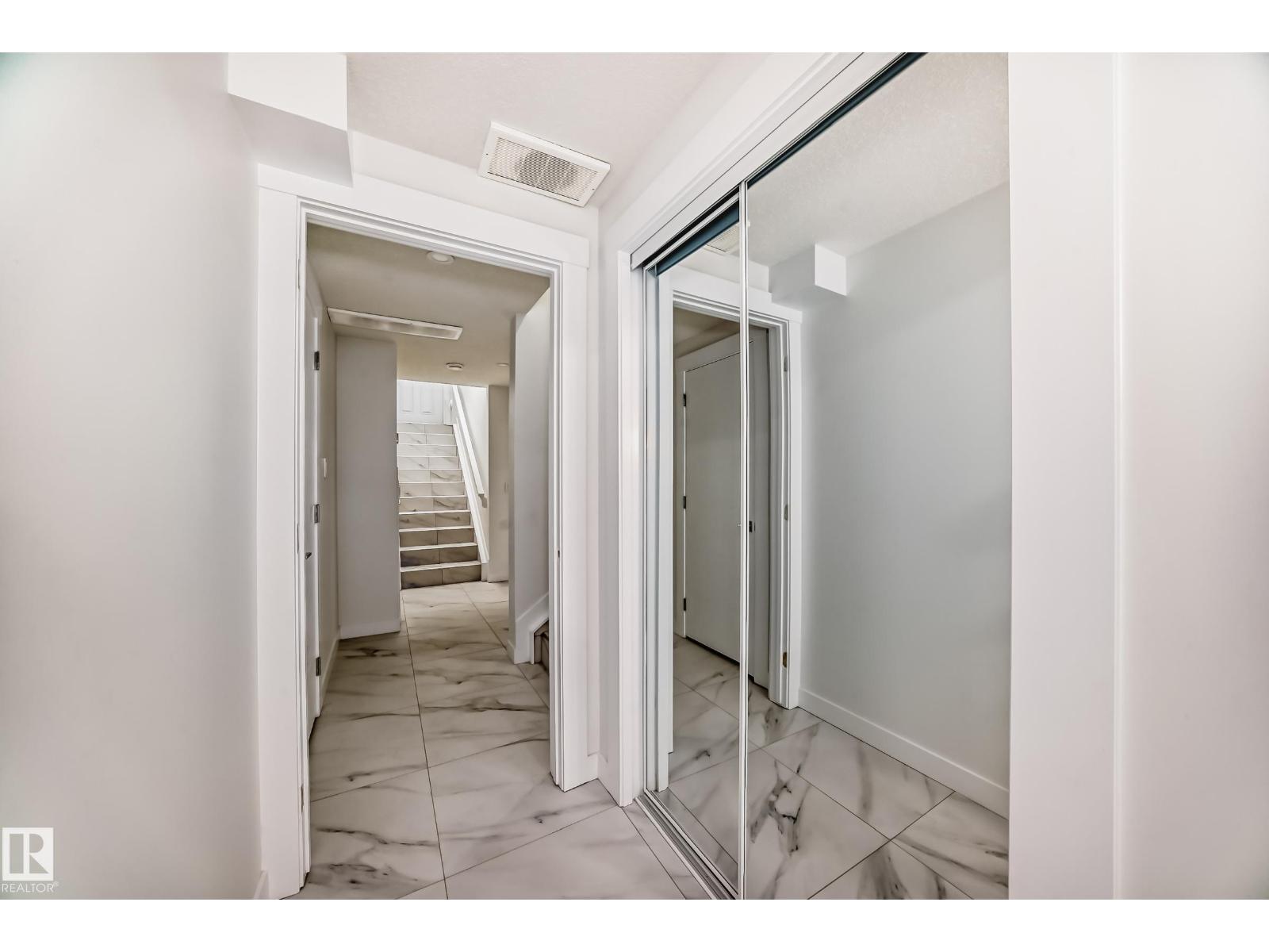 340 33 Ave NW - 45