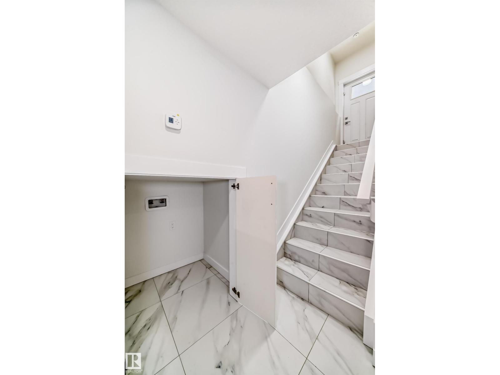 340 33 Ave NW - 52