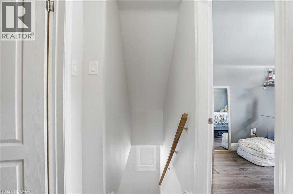 215 WEXFORD Avenue S, Hamilton, Ontario, L8K2P1 — Photo 21