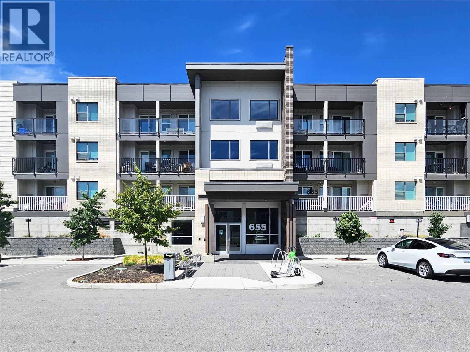 PH22 655 Academy Way - photo 2