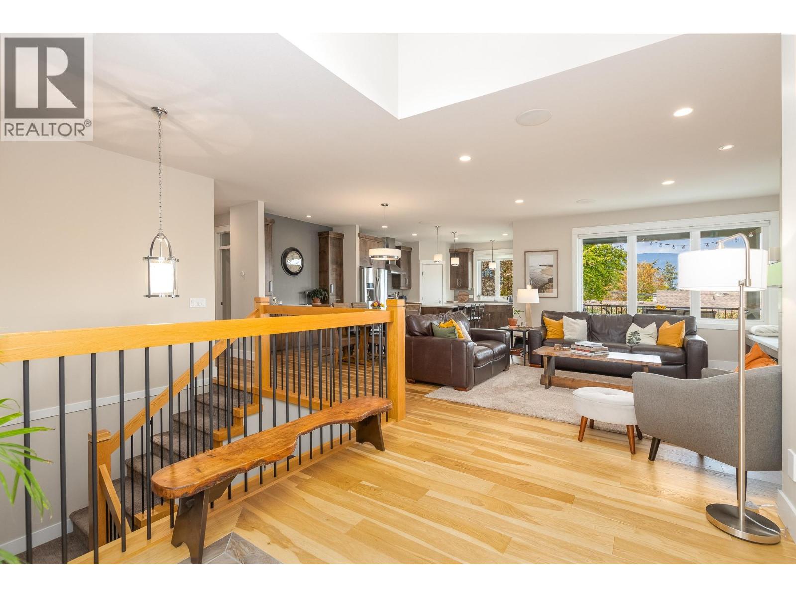 461 21 Street SE - 3