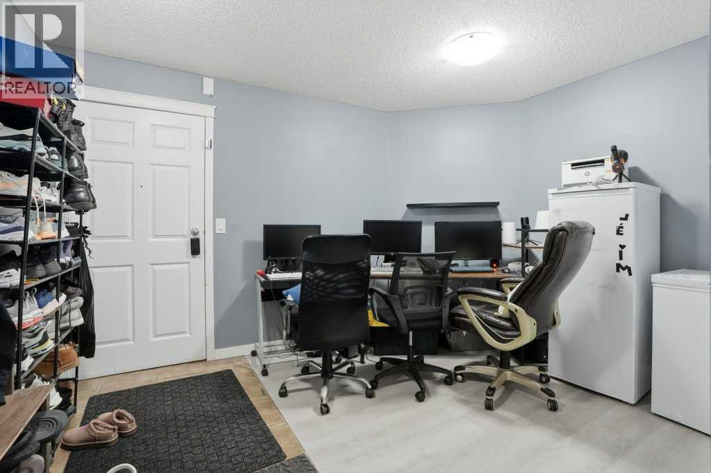 #5106 70 Panamount Drive NW - 5