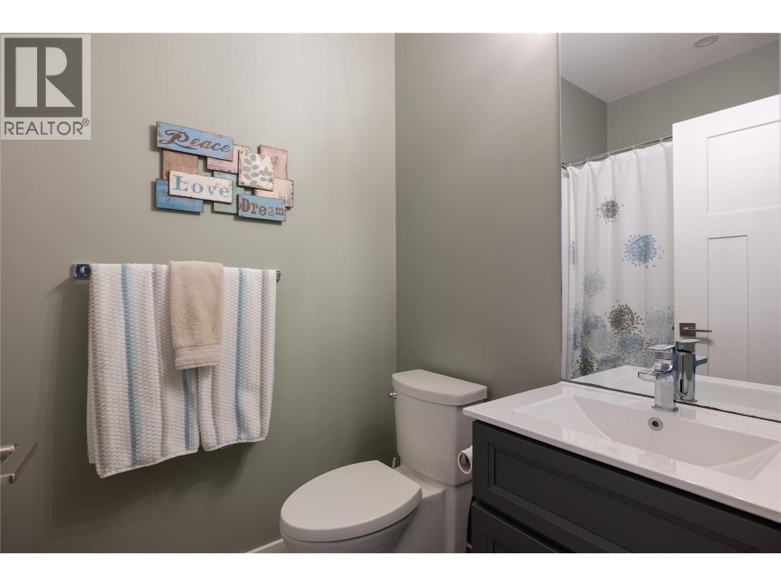 1105 11 Avenue, Vernon