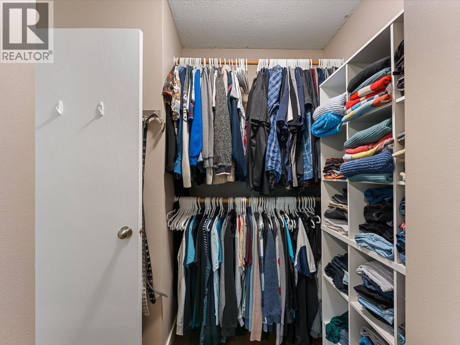 #107 215 Mills Road - 16