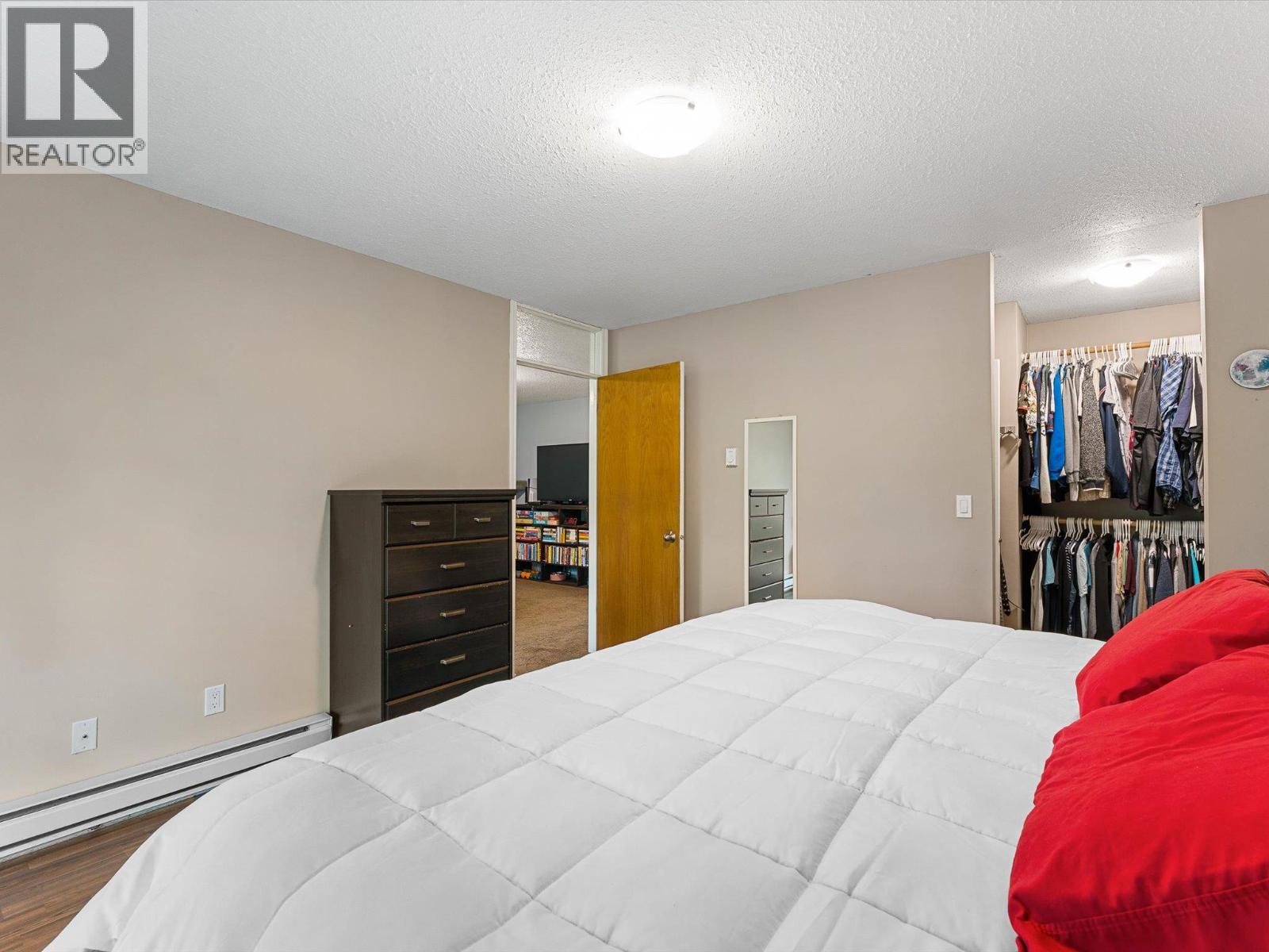#107 215 Mills Road - 15