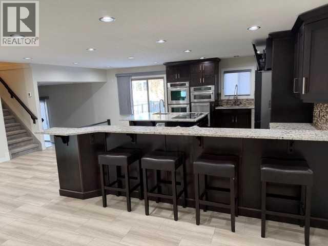 Kitchen Dining 2