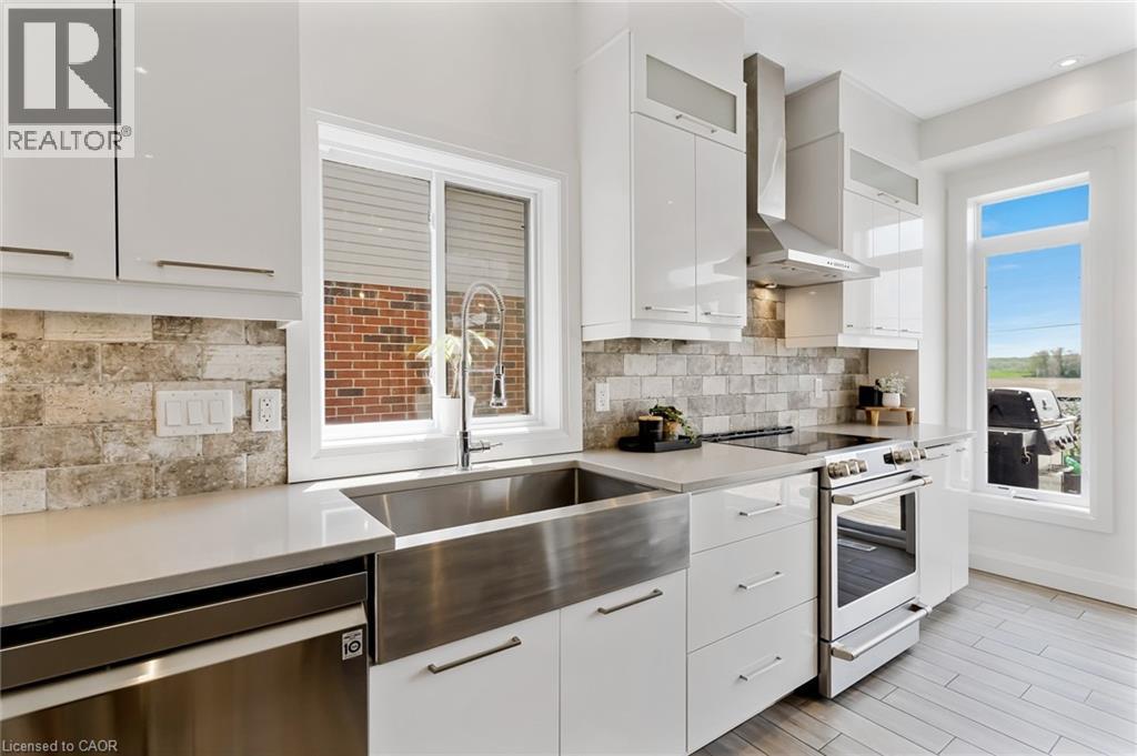 795 AUTUMN WILLOW Drive - 23