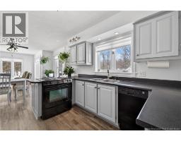Family room - 231 Rue Delagarde, Saint Isidore, NB E8M1H7 Photo 15