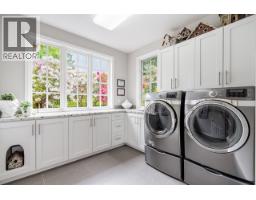 7976 Government Road, Burnaby, BC V5A2E2 Photo 28