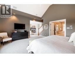 7976 Government Road, Burnaby, BC V5A2E2 Photo 23