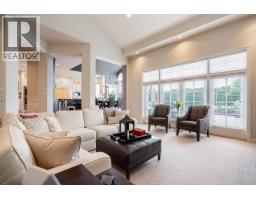 7976 Government Road, Burnaby, BC V5A2E2 Photo 17