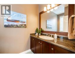 7976 Government Road, Burnaby, BC V5A2E2 Photo 29