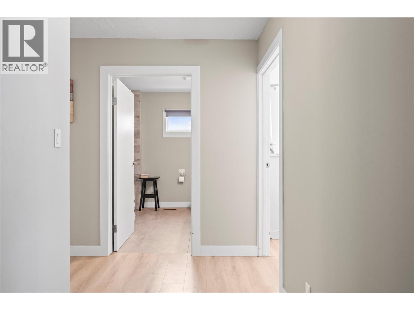  6699 Scott Road, Vernon