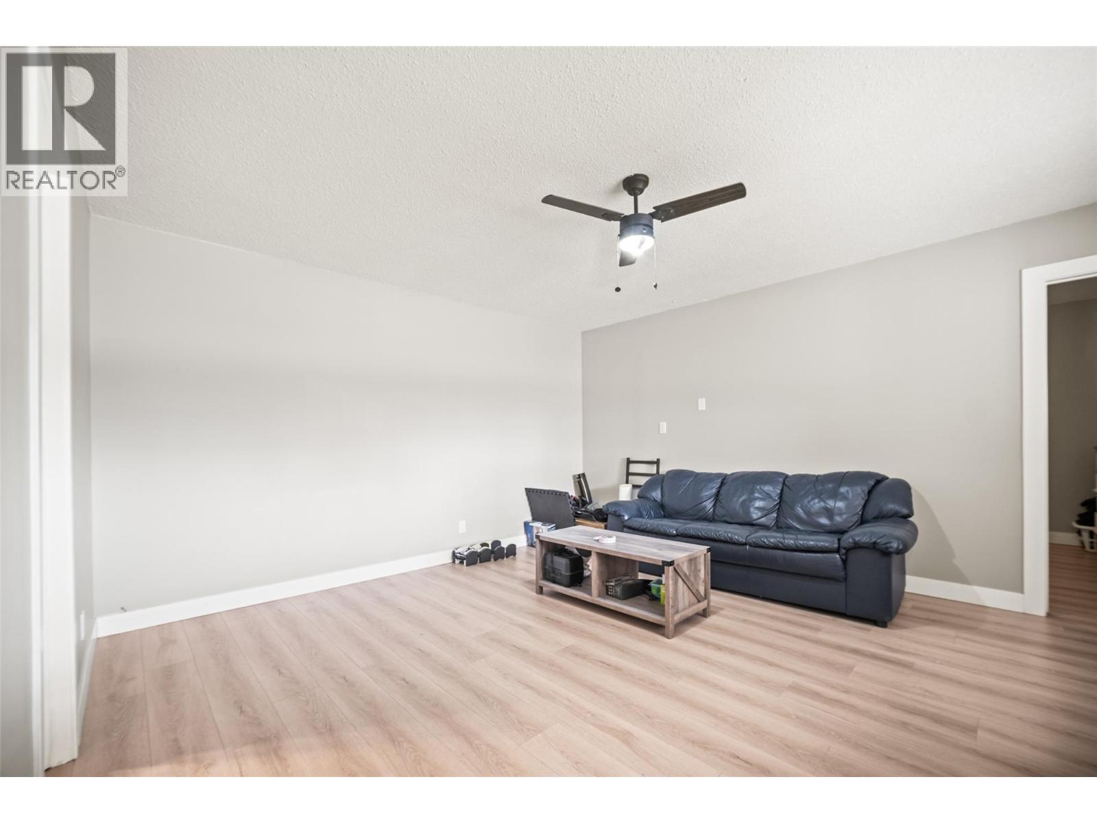  6699 Scott Road, Vernon