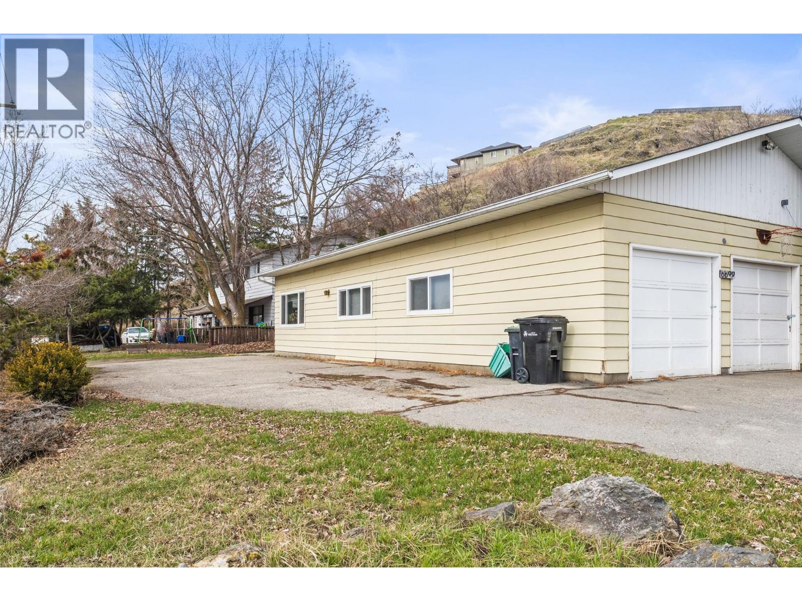  6699 Scott Road, Vernon