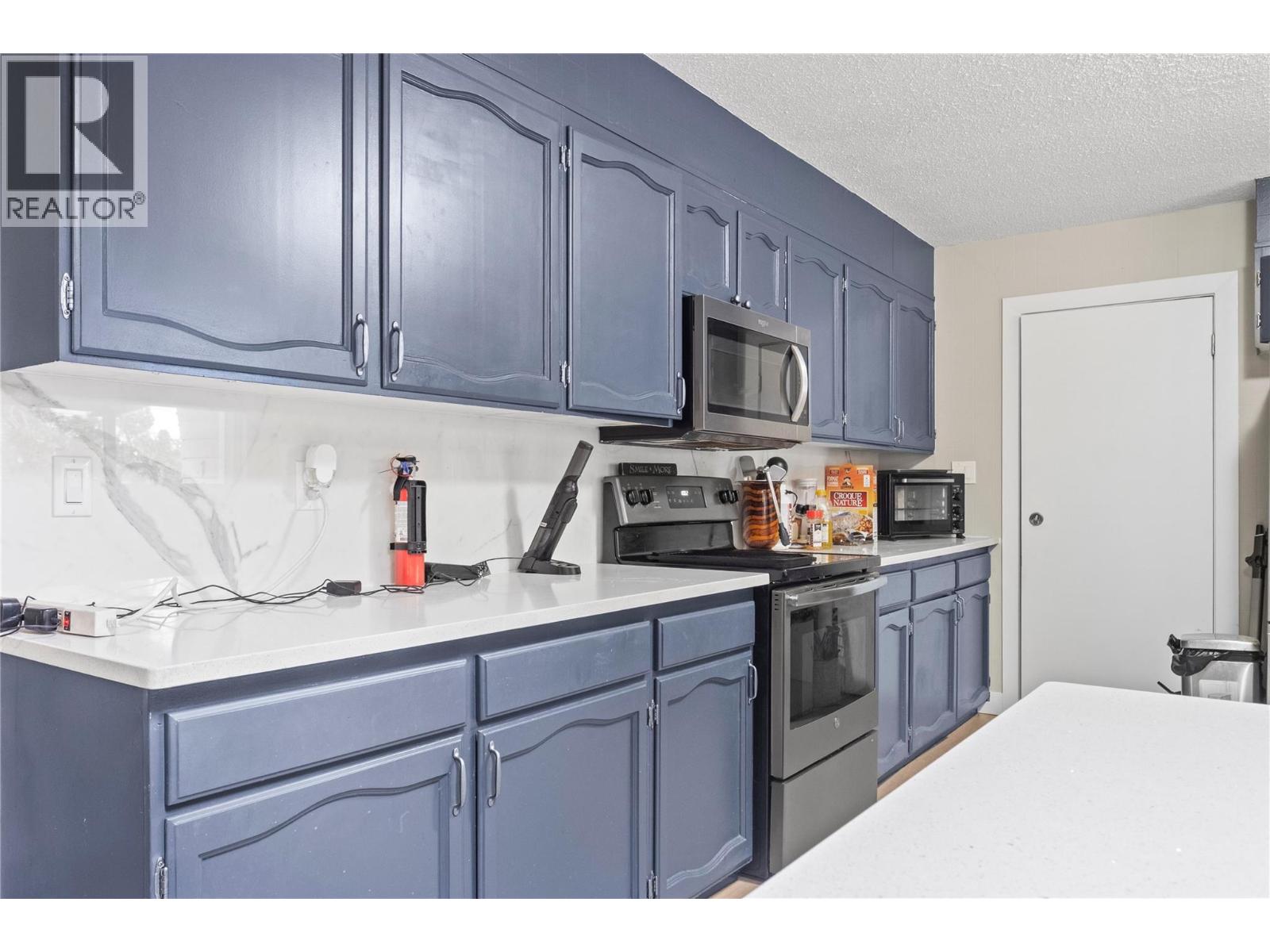  6699 Scott Road, Vernon