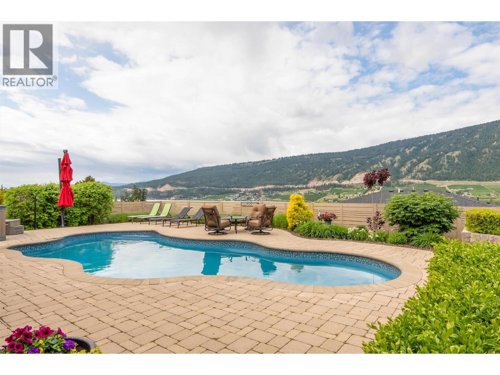 15738 Greenhow Road, Lake Country