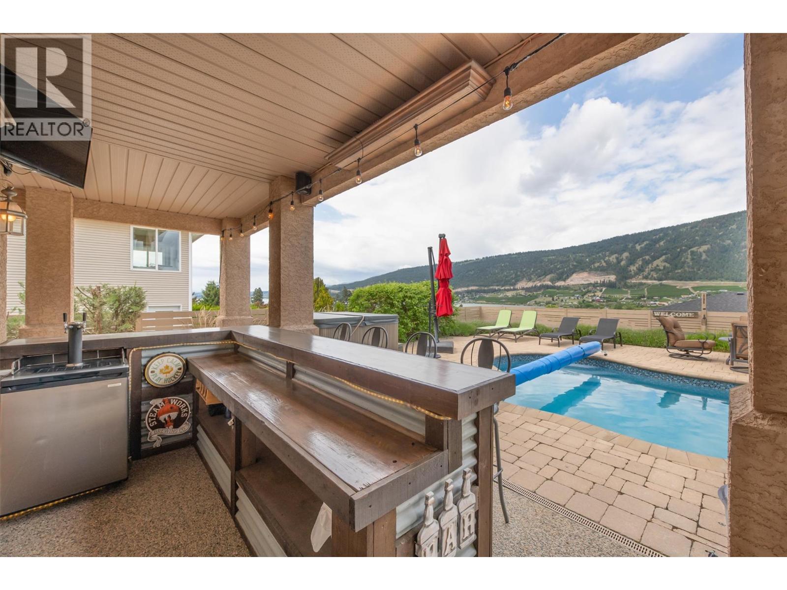 15738 Greenhow Road, Lake Country
