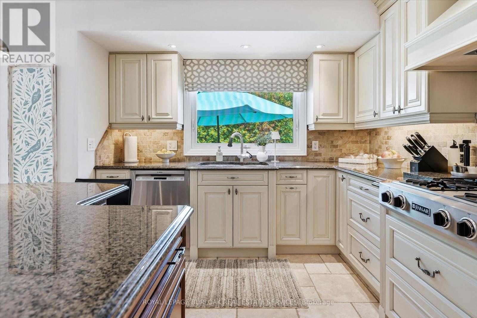 3500 REGAL ROAD - 13