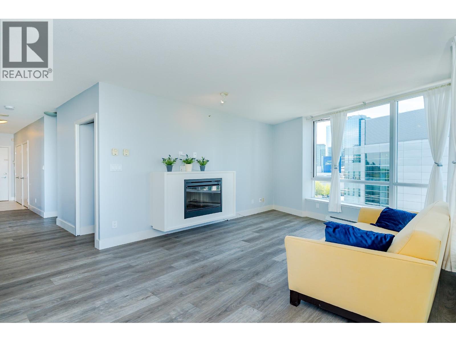 802 4808 HAZEL STREET, Burnaby