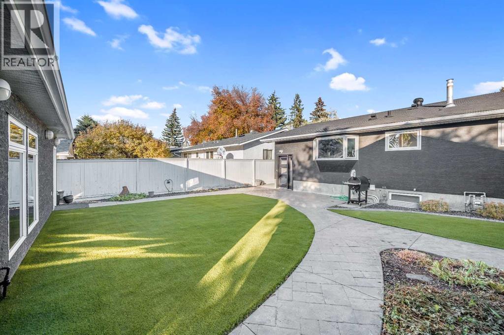10012 Willowview Road SE - 47