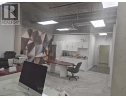 Bsmt - 1912 Avenue Road, Toronto, ON M5M4A1 Photo 6