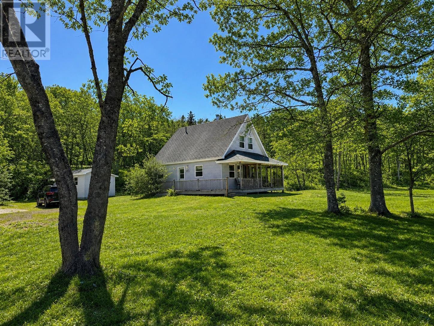 Property 37 of 41 of 348 395 Highway