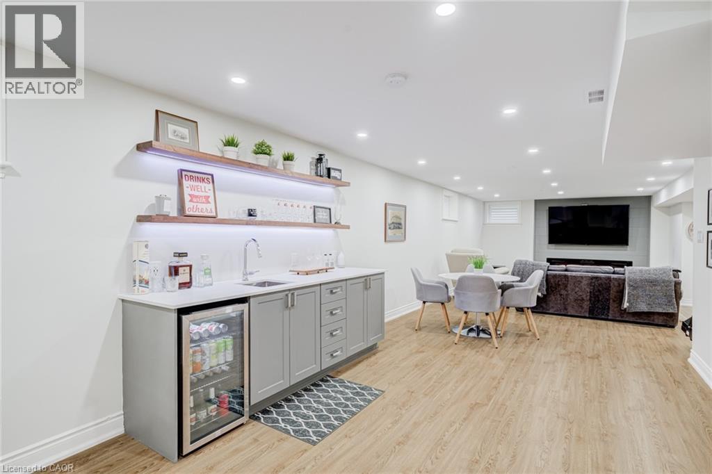 12 NICOSIA Road, Mount Hope, Ontario, L0R1W0 — Photo 5