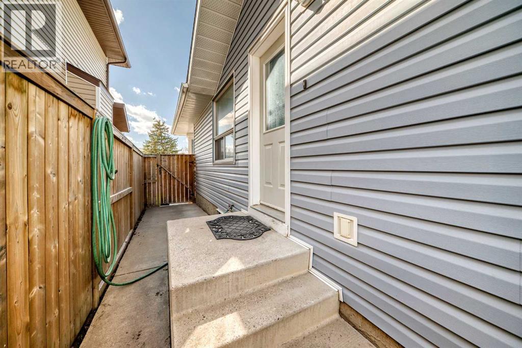 329 Martinwood Place NE - 12