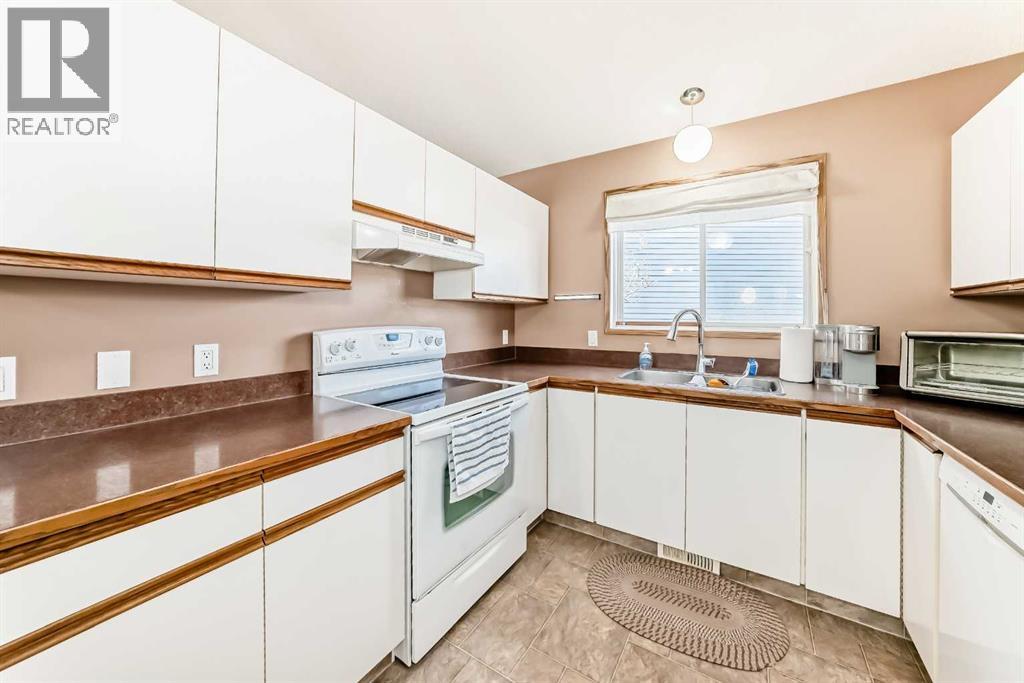 329 Martinwood Place NE - 23