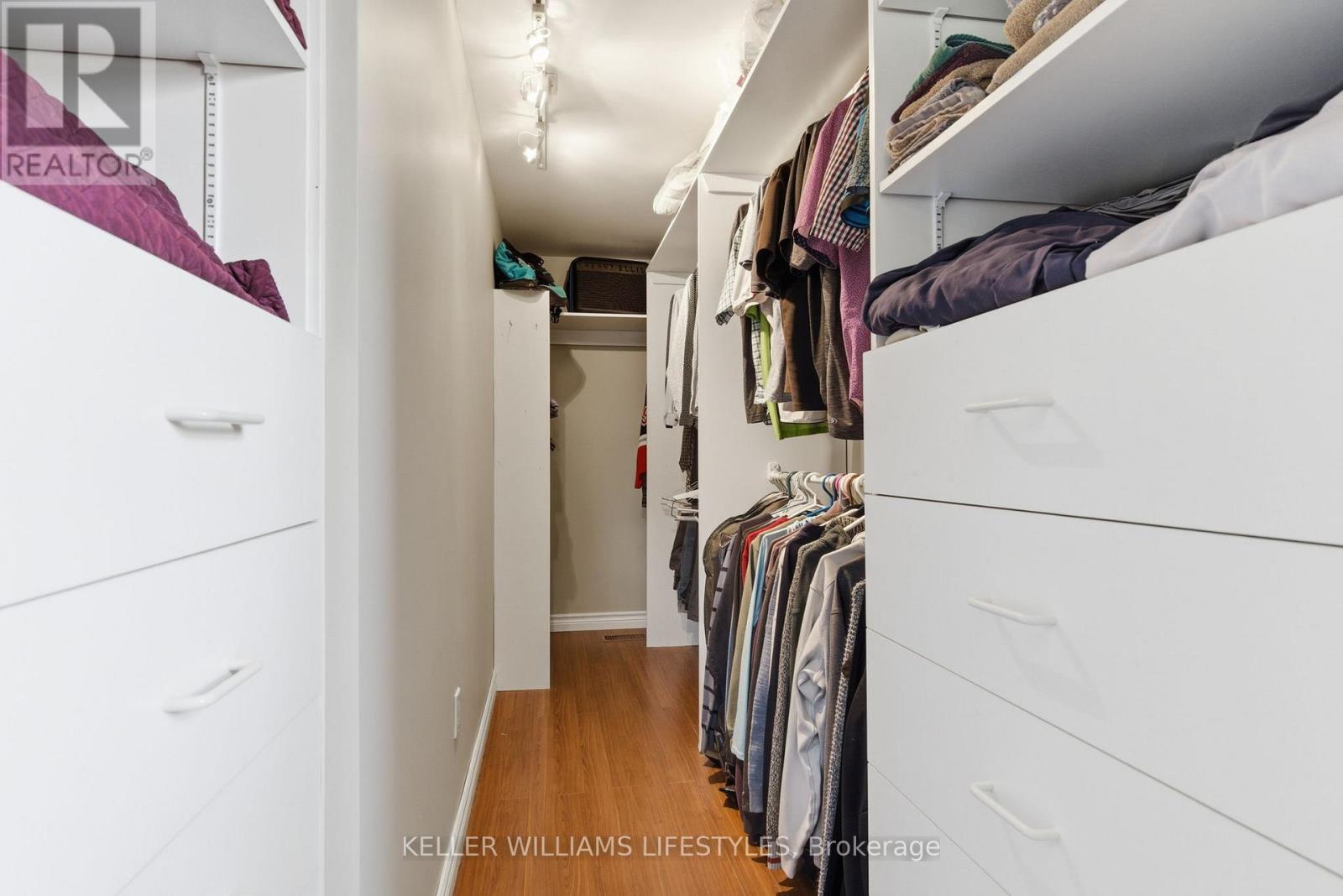41 DYER STREET - 17