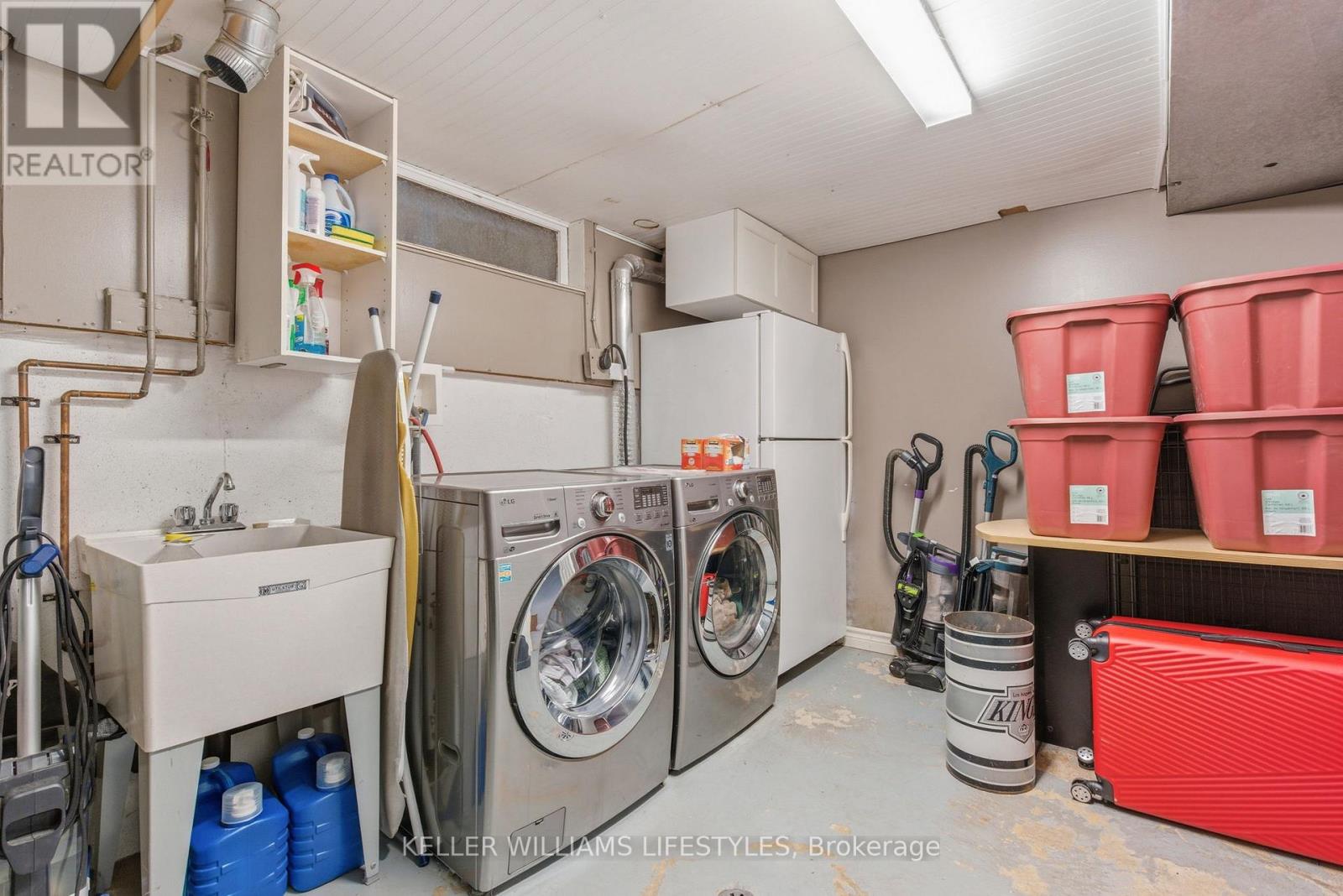 41 DYER STREET - 27
